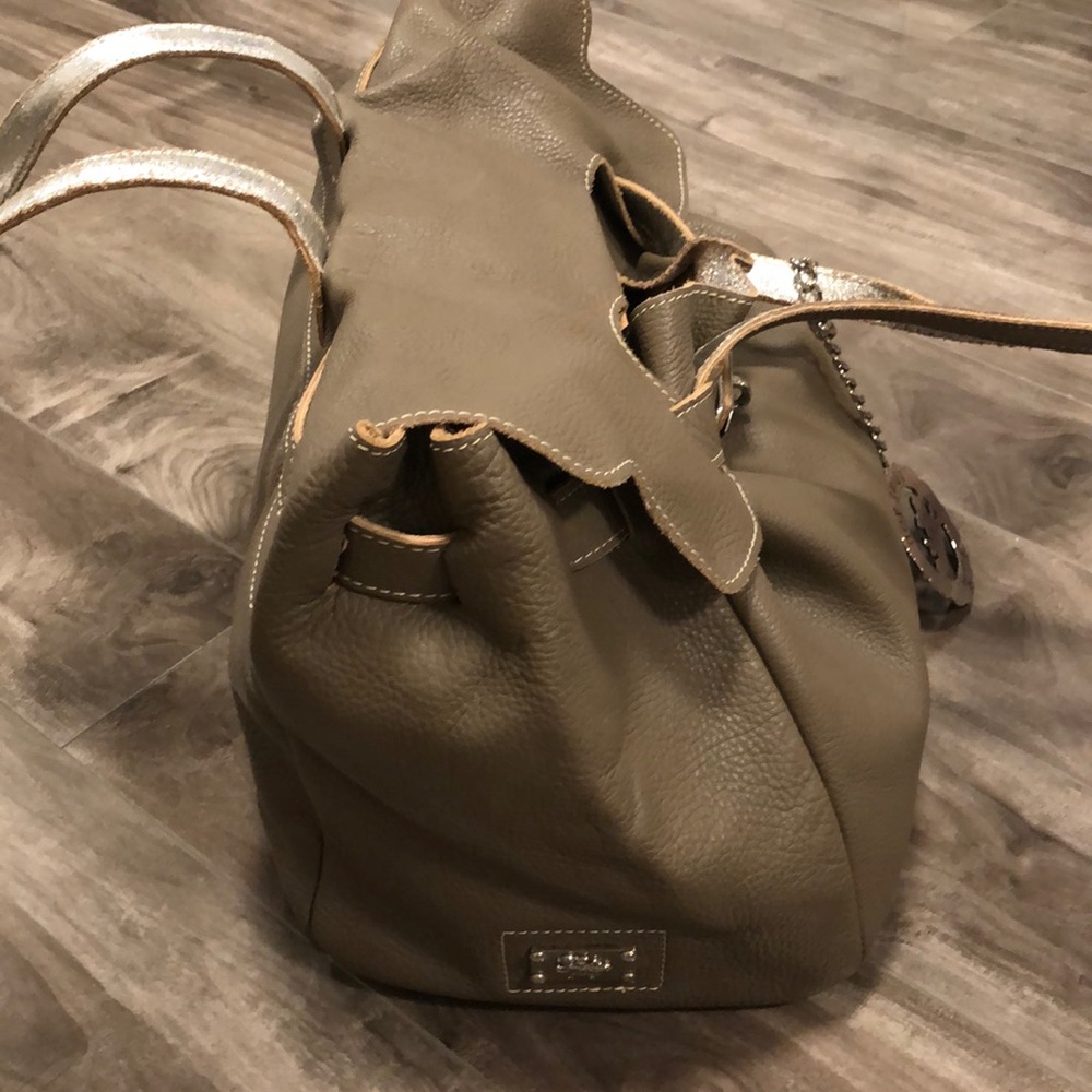🔥🔥ITALIAN VERY SOFT LEATHER PURSE. - Picture 11 of 17